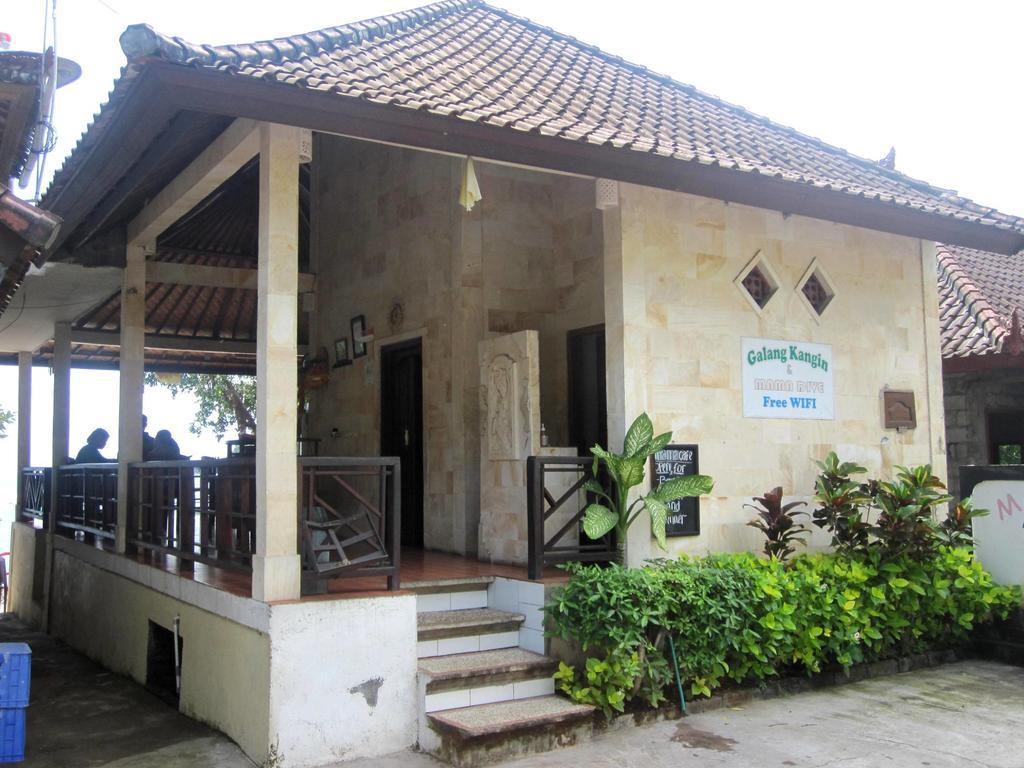 Galang Kangin Bungalows 2 อาเม็ด ภายนอก รูปภาพ