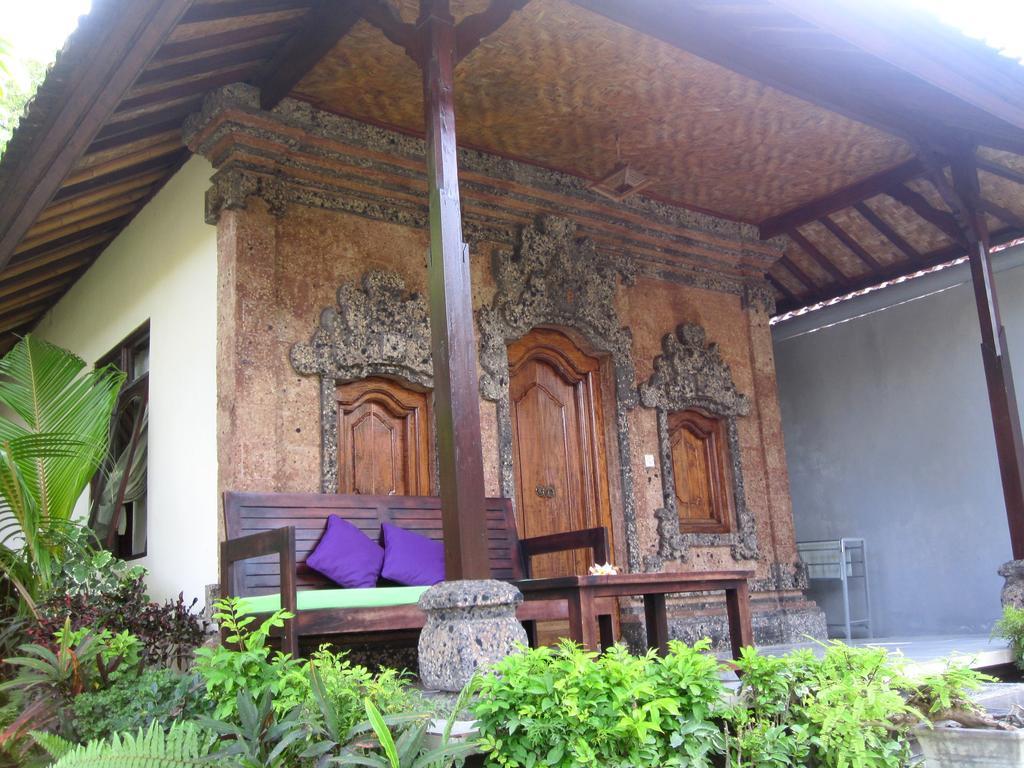 Galang Kangin Bungalows 2 อาเม็ด ภายนอก รูปภาพ