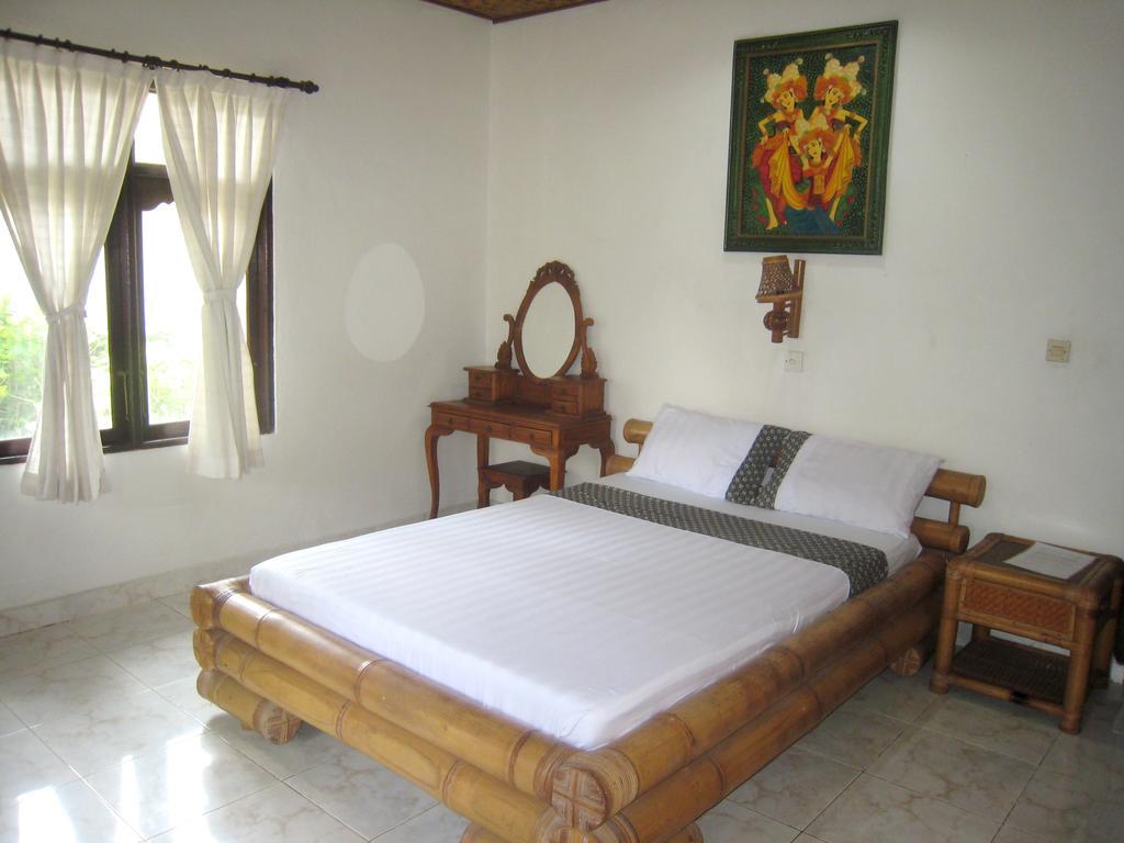 Galang Kangin Bungalows 2 อาเม็ด ภายนอก รูปภาพ